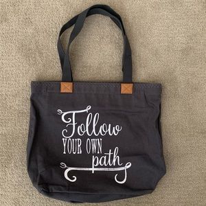 Thirty-One WANDER TOTE